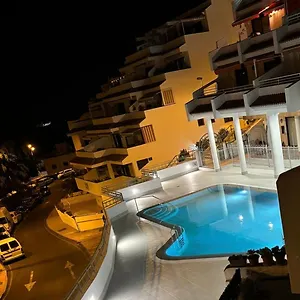https://los-cristianos.in-canary-islands.com